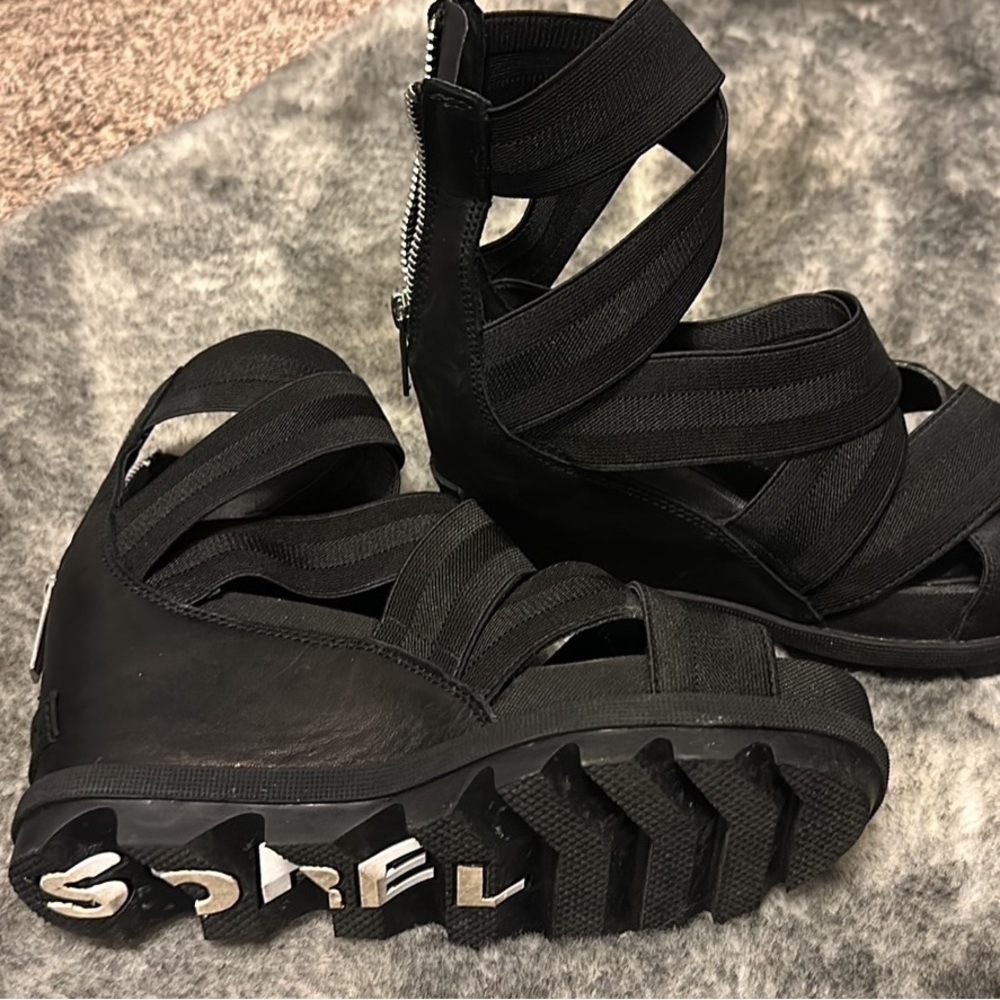 Sorel wedge sandals